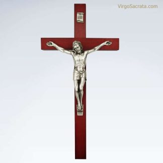 Crucifix maison en bois de cerisier