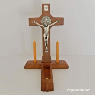 crucifix Saint Benoît pour les malades
